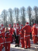Santas get ready to run!